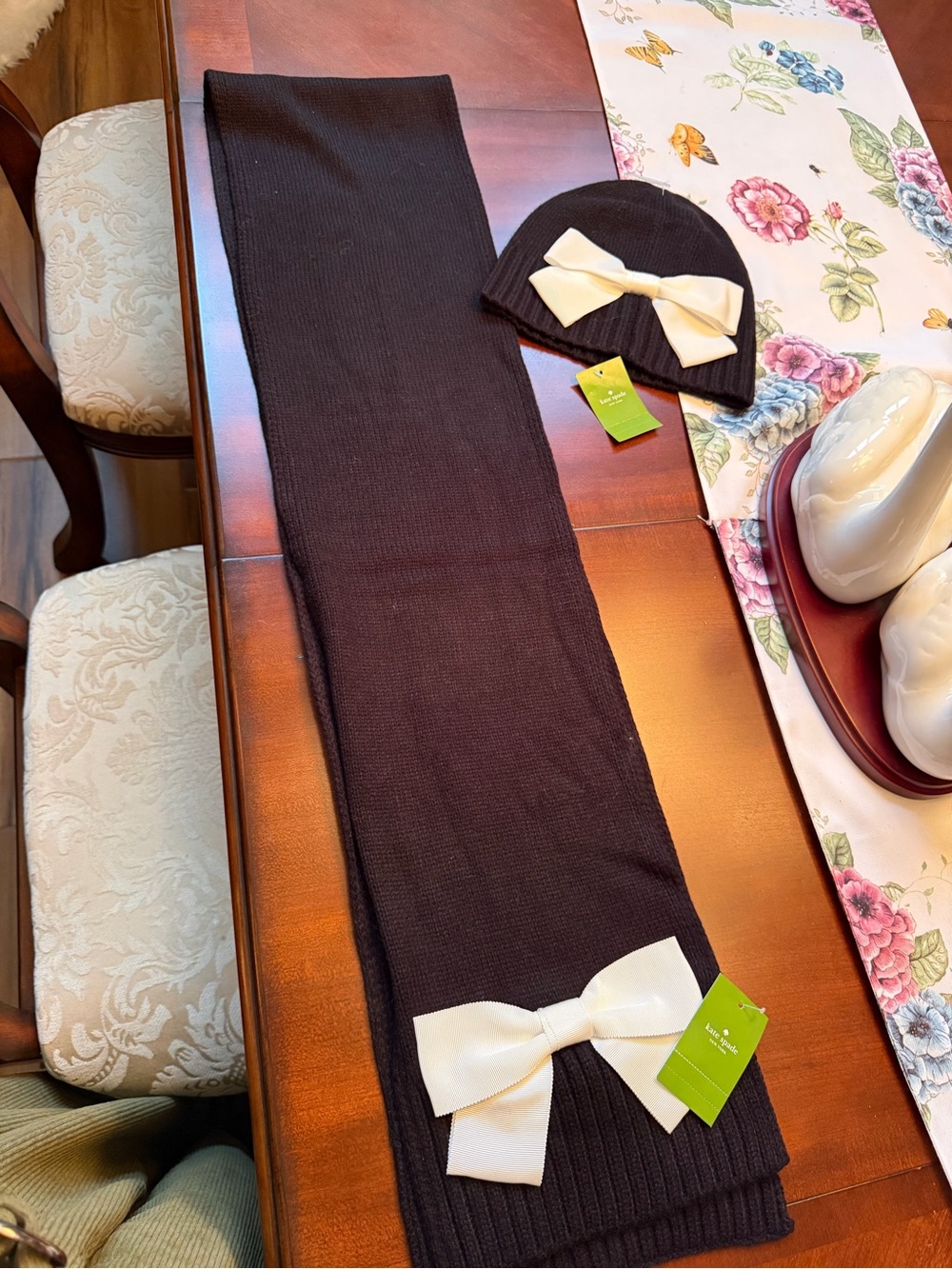 Cute Black Hat & Scarf Set with Cream Bow